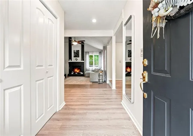 Photo 4 of Single family home for sale at 2644 Royal Oak Ct, Acworth, GA 30102 | MLS# 7838772 | Listing updated on 2026-10-02
