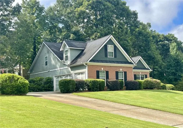 Photo 1 of Single family home for sale at 930 Vinings Dr, Winder, GA 30680 | MLS# 7842353 | Listing updated on 2026-09-24