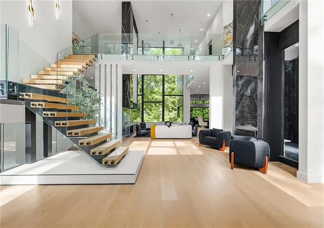 Photo 2 of Single family home for sale at 2147 Briarwillow Dr, Atlanta, GA 30345 | MLS# 7818715 | Listing updated on 2026-09-08