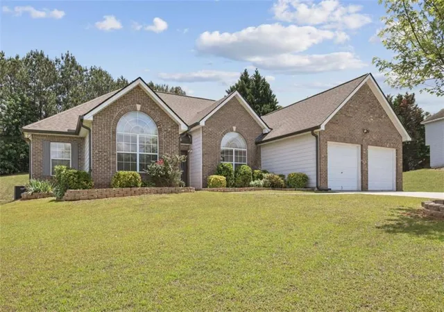 Photo 1 of Single family home for sale at 6827 Hill Crk Cvs, Lithonia, GA 30058 | MLS# 7835389 | Listing updated on 2026-09-11