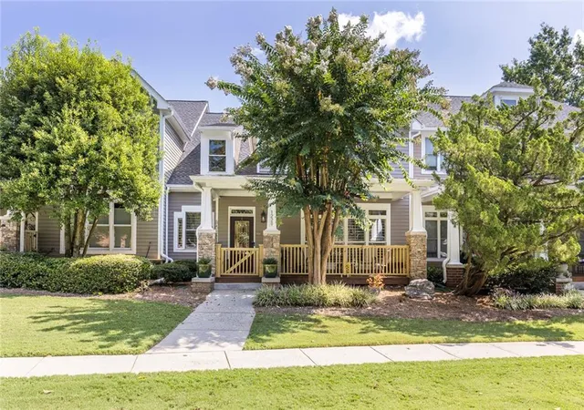 Photo 1 of Sale Pending at 1220 Freedom Ln, Roswell, GA 30075 | MLS# 7838709 | Listing updated on 2026-10-01