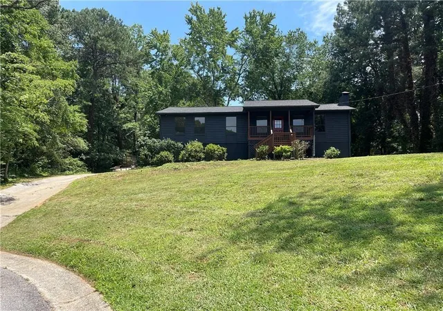 Photo 2 of Single family home for sale at 106 Spring Way, Woodstock, GA 30189 | MLS# 7825800 | Listing updated on 2026-09-03
