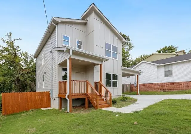 Photo 3 of Single family home for sale at 18 Mcghee St, Rome, GA 30161 | MLS# 7818509 | Listing updated on 2026-09-13