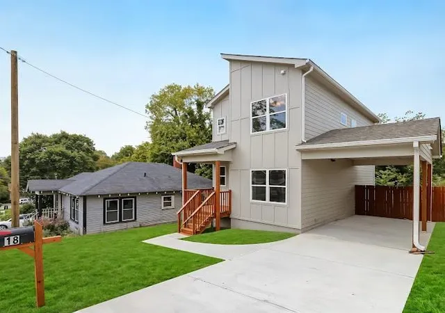 Photo 4 of Single family home for sale at 18 Mcghee St, Rome, GA 30161 | MLS# 7818509 | Listing updated on 2026-09-13
