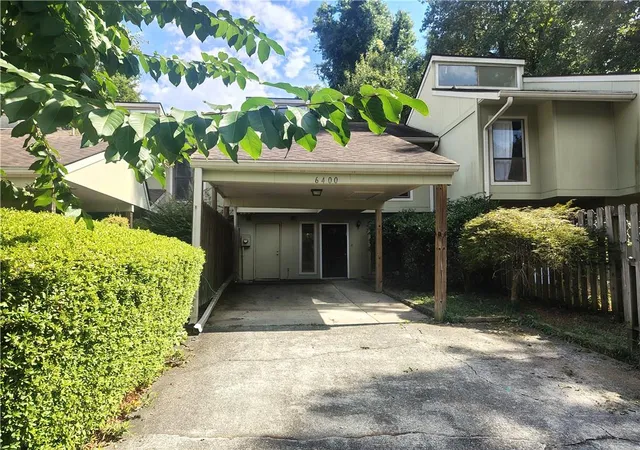 Photo 2 of Condo for sale at 6400 Hawthorne Ter, Peachtree Corners, GA 30092 | MLS# 7833281 | Listing updated on 2026-09-11