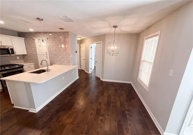 Photo 4 of Condo for sale at 2090 River Hts Walk SE, Marietta, GA 30067 | MLS# 7836831 | Listing updated on 2026-09-12