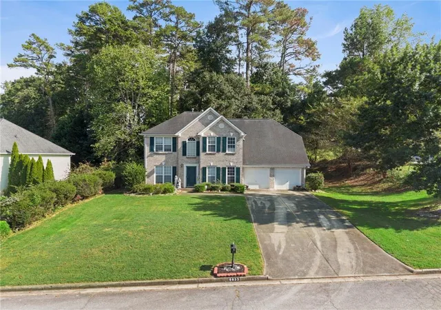 Photo 3 of Single family home for sale at 6833 Wynmeadow, Stone Mountain, GA 30087 | MLS# 7842365 | Listing updated on 2026-10-05
