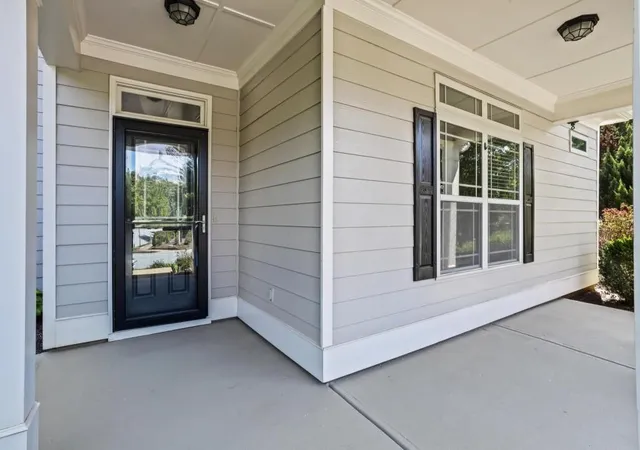 Photo 3 of Single family home for sale at 152 Stonebridge Xing, Newnan, GA 30265 | MLS# 7836541 | Listing updated on 2026-09-12