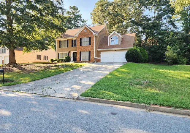 Photo 2 of Single family home for sale at 3398 Mosswood Ln, Rex, GA 30273 | MLS# 7831681 | Listing updated on 2026-09-03