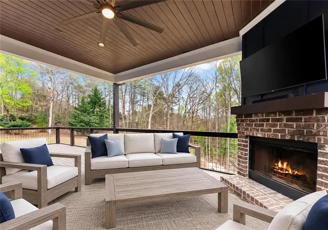 Photo 3 of Sale Pending at 3537 Maritime Glen, Gainesville, GA 30506 | MLS# 7742251 | Listing updated on 2026-10-08