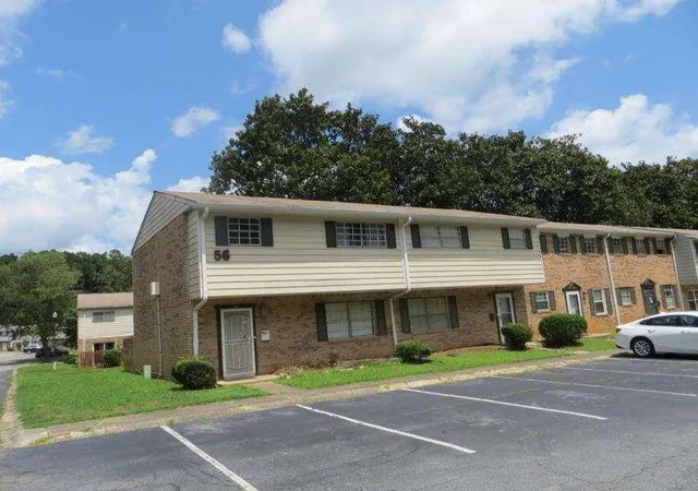Listing Photo 3 - Condo for sale in building located at 4701 Flt Shls Rd, Union City, GA 30291 - Unit #56A