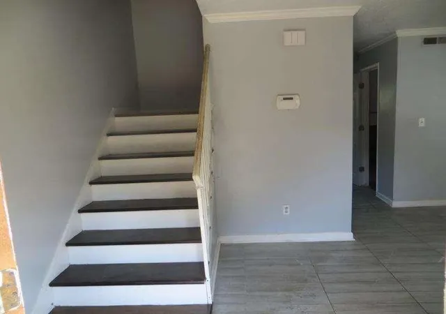 Listing Photo 5 - Condo for sale in building located at 4701 Flt Shls Rd, Union City, GA 30291 - Unit #56A