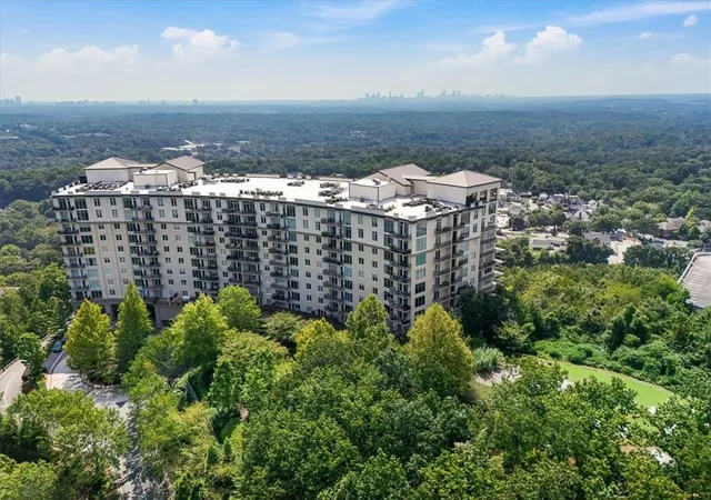 Photo 1 of Sale Pending at 2950 Mount Wilkinson Pkwy Se #304, Atlanta, GA 30339 | MLS# 7832590 | Listing updated on 2026-09-16
