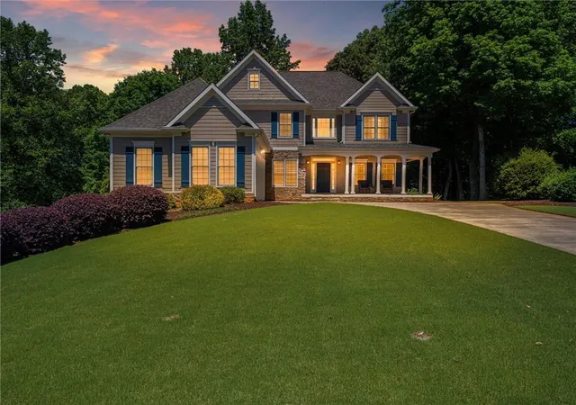 Photo 1 of Single family home for sale at 8970 Riverwood Ln, Gainesville, GA 30506 | MLS# 7764887 | Listing updated on 2026-09-10
