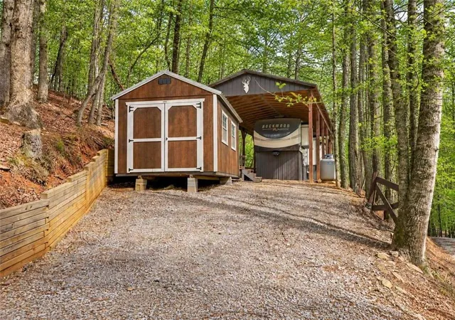 Photo 3 of Single family home for sale at 52 25th Street, Ellijay, GA 30540 | MLS# 7839753 | Listing updated on 2026-09-23