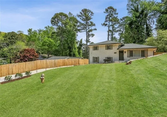 Photo 4 of Sale Pending at 1888 La Mesa, Decatur, GA 30032 | MLS# 7829186 | Listing updated on 2026-10-03