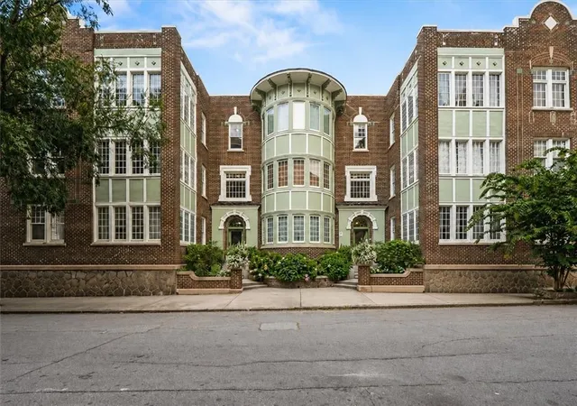 Photo 1 of Sale Pending at 635 Myrtle St Ne #1, Atlanta, GA 30308 | MLS# 7828396 | Listing updated on 2026-09-14
