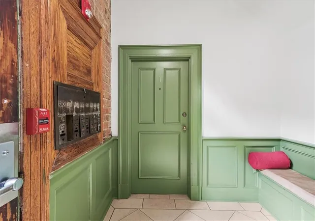 Photo 2 of Sale Pending at 635 Myrtle St NE #1, Atlanta, GA 30308 | MLS# 7828396 | Listing updated on 2026-09-14