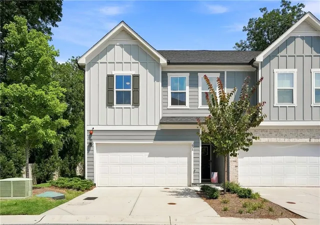 Townhouse for sale at 604 Spadina Rd, Marietta, GA 30060 | MLS# 7832051