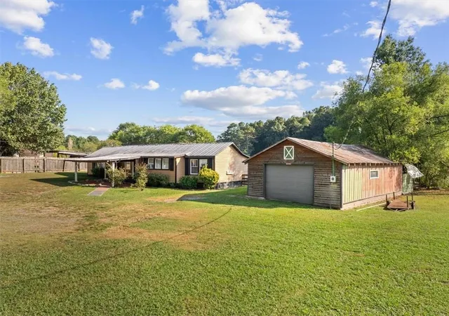 Photo 1 of Single family home for sale at 362 River Bnd Rd Sw, Plainville, GA 30733 | MLS# 7838879 | Listing updated on 2026-09-17