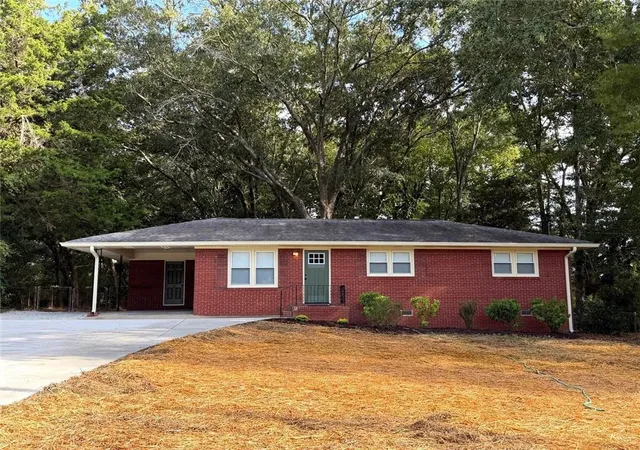 Photo 1 of Single family home for sale at 11601 Veterans Memorial Hwy, Douglasville, GA 30134 | MLS# 7835128 | Listing updated on 2026-09-14
