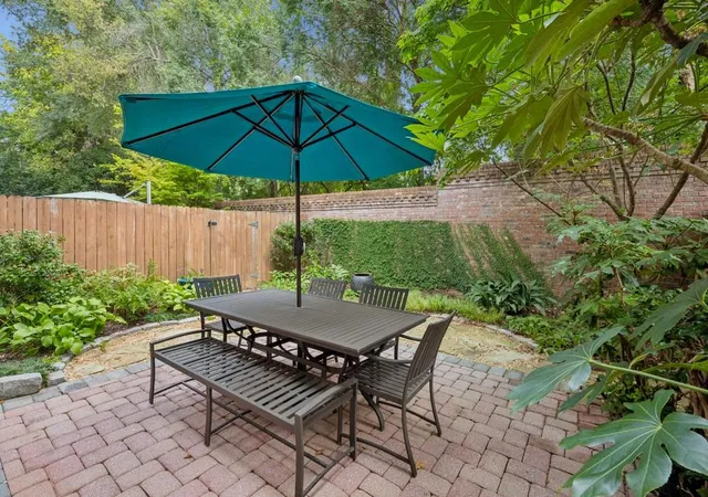 Photo 3 of Sale Pending at 3313 Buckhead Forest Mews NE, Atlanta, GA 30305 | MLS# 7847562 | Listing updated on 2026-10-13
