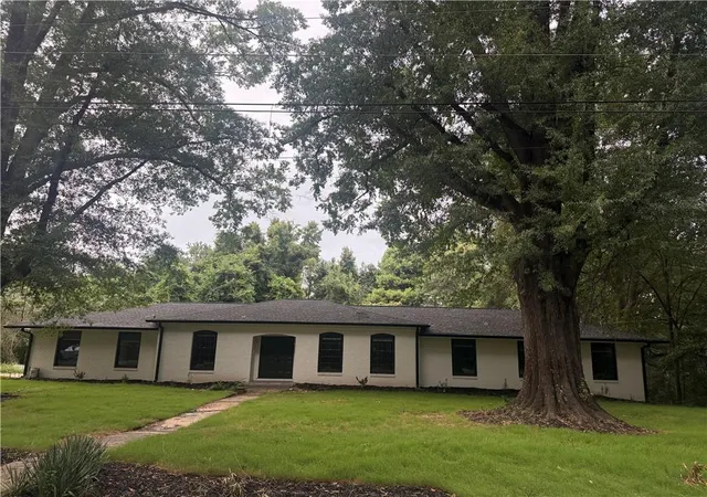 Photo 1 of Single family home for sale at 923 Old Noonday Sch House Rd, Marietta, GA 30066 | MLS# 7827574 | Listing updated on 2026-09-16