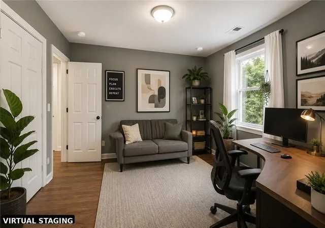 Photo 4 of Single family home for sale at 1137 Redford Dr SE, Atlanta, GA 30315 | MLS# 7852993 | Listing updated on 2026-10-15