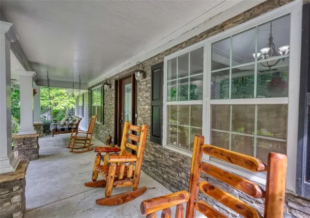 Photo 3 of Single family home for sale at 4140 Mount Paran Dr, Social Circle, GA 30025 | MLS# 7855383 | Listing updated on 2026-10-17