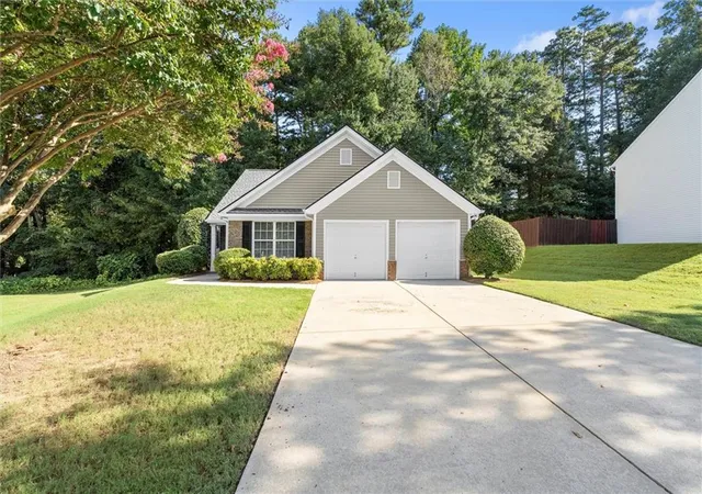 Photo 1 of Single family home for sale at 1421 Pine Acre Dr, Sugar Hill, GA 30518 | MLS# 7817562 | Listing updated on 2026-09-16