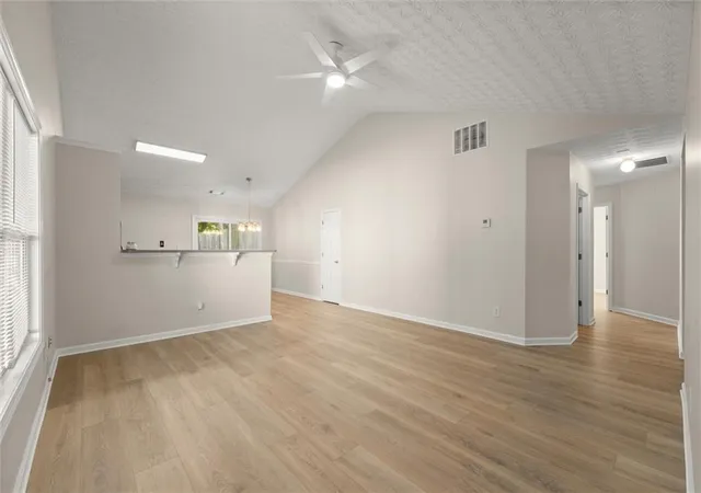 Photo 4 of Single family home for sale at 1421 Pine Acre Dr, Sugar Hill, GA 30518 | MLS# 7817562 | Listing updated on 2026-09-16