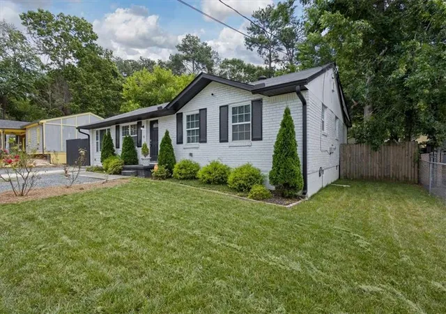 Photo 2 of Single family home for sale at 255 Hummingbird Way, Riverdale, GA 30274 | MLS# 7830495 | Listing updated on 2026-09-06