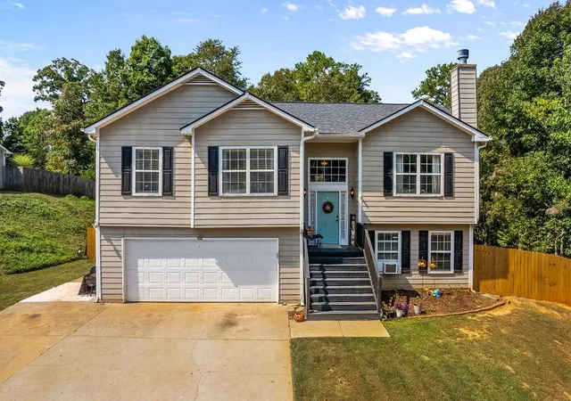 Photo 1 of Single family home for sale at 19 Sw Highlander Trl, Rome, GA 30165 | MLS# 7830004 | Listing updated on 2026-09-20