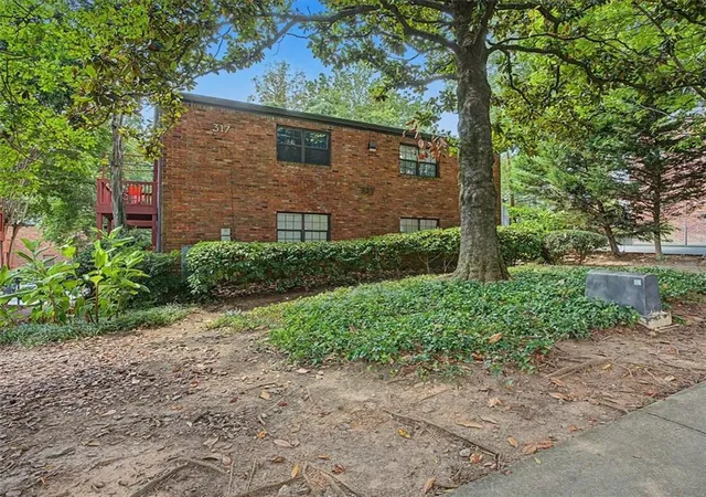 Photo 17 of Condo for sale at 317 8th Street Ne #7, Atlanta, GA 30309 | MLS# 7829082 | Listing updated on 2026-09-13