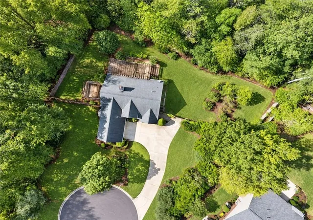 Photo 2 of Single family home for sale at 7960 Black Horse Ct, Cumming, GA 30041 | MLS# 7852083 | Listing updated on 2026-10-28