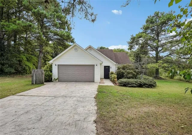Photo 1 of Sale Pending at 23 Abington Ct, Cartersville, GA 30120 | MLS# 7832875 | Listing updated on 2026-09-05