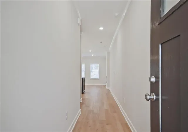 Photo 4 of Townhouse for sale at 686 Sunstone Ln, Lawrenceville, GA 30043 | MLS# 7834918 | Listing updated on 2026-09-17