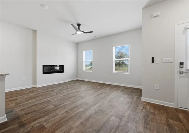 Photo 4 of Townhouse for sale at 3637 Pkwy James Dr, Snellville, GA 30039 | MLS# 7833373 | Listing updated on 2026-09-20