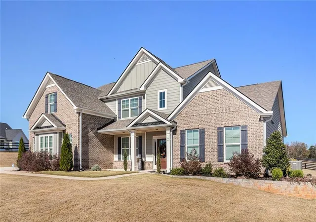 Photo 3 of Single family home for sale at 106 Graceton Farms Dr, Senoia, GA 30276 | MLS# 7820109 | Listing updated on 2026-09-15