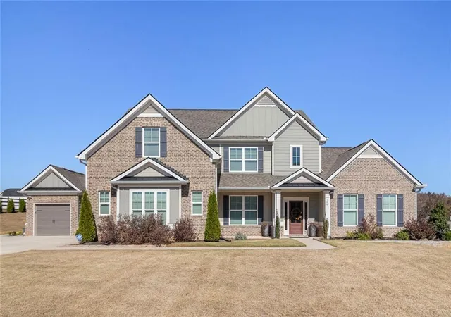 Photo 3 of Single family home for sale at 106 Graceton Farms Dr, Senoia, GA 30276 | MLS# 7820109 | Listing updated on 2026-09-15