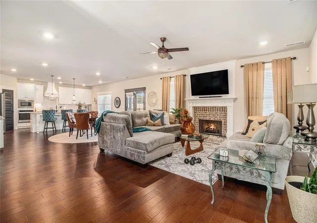 Photo 4 of Single family home for sale at 106 Graceton Farms Dr, Senoia, GA 30276 | MLS# 7820109 | Listing updated on 2026-09-15