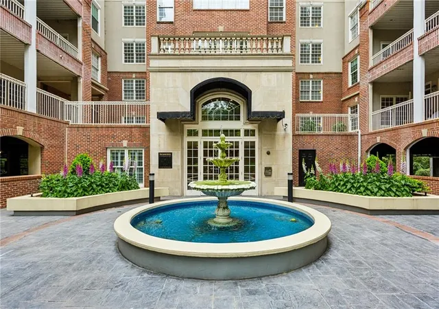 Listing Photo 1 - Condo for sale in building located at 50 Biscayne Dr Nw, Atlanta, GA 30309 - Unit #4106