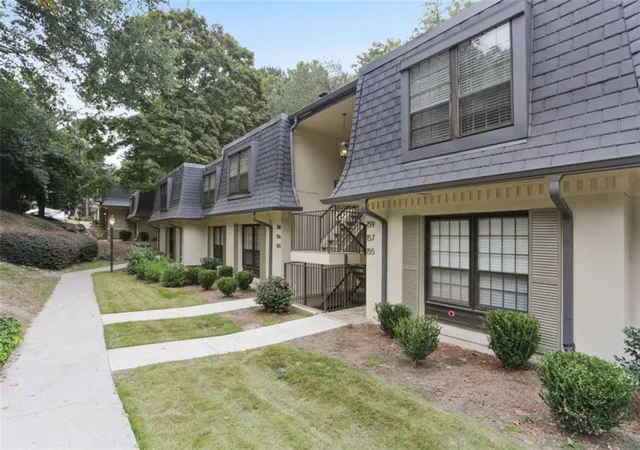 Photo 1 of Condo for sale at 158 Maribeau Sq, Atlanta, GA 30327 | MLS# 7837471 | Listing updated on 2026-09-23