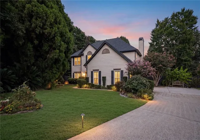 Photo 1 of Single family home for sale at 2265 Springmonte Pl, Cumming, GA 30041 | MLS# 7830282 | Listing updated on 2026-09-12