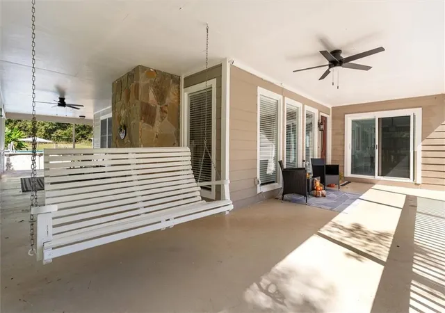 Photo 2 of Sale Pending at 218 Farmington Trce, Carrollton, GA 30116 | MLS# 7853638 | Listing updated on 2026-10-16