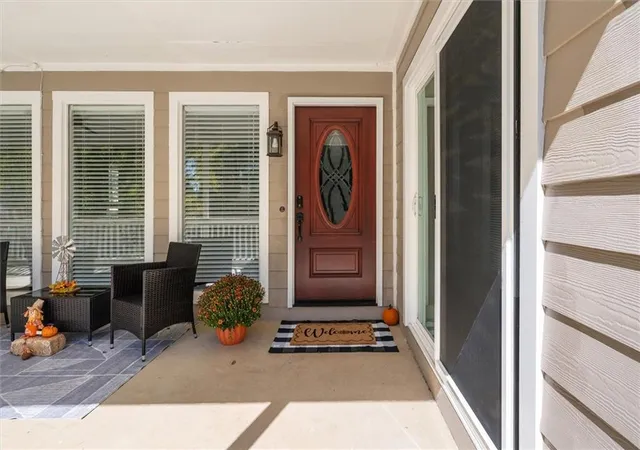 Photo 3 of Sale Pending at 218 Farmington Trce, Carrollton, GA 30116 | MLS# 7853638 | Listing updated on 2026-10-16
