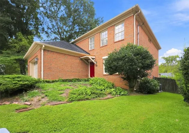 Photo 2 of Single family home for sale at 4345 Hambrick Pl, Stone Mountain, GA 30083 | MLS# 7832635 | Listing updated on 2026-09-16