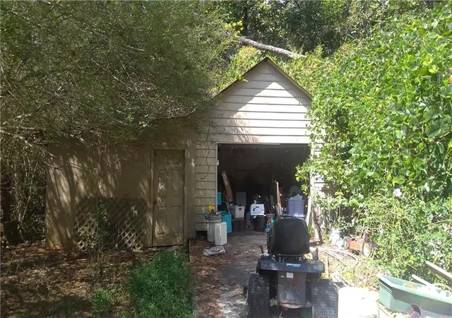 Photo 2 of Single family home for sale at 110 Mountainside Dr, Dawsonville, GA 30534 | MLS# 7835914 | Listing updated on 2026-09-12