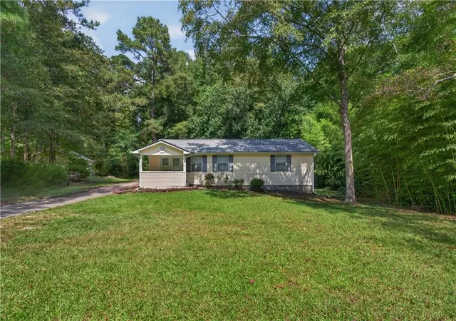 Photo 2 of Single family home for sale at 3232 Morgna Rd, Temple, GA 30179 | MLS# 7837758 | Listing updated on 2026-09-29