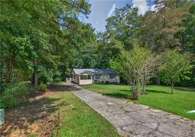 Photo 3 of Single family home for sale at 3232 Morgna Rd, Temple, GA 30179 | MLS# 7837758 | Listing updated on 2026-09-29
